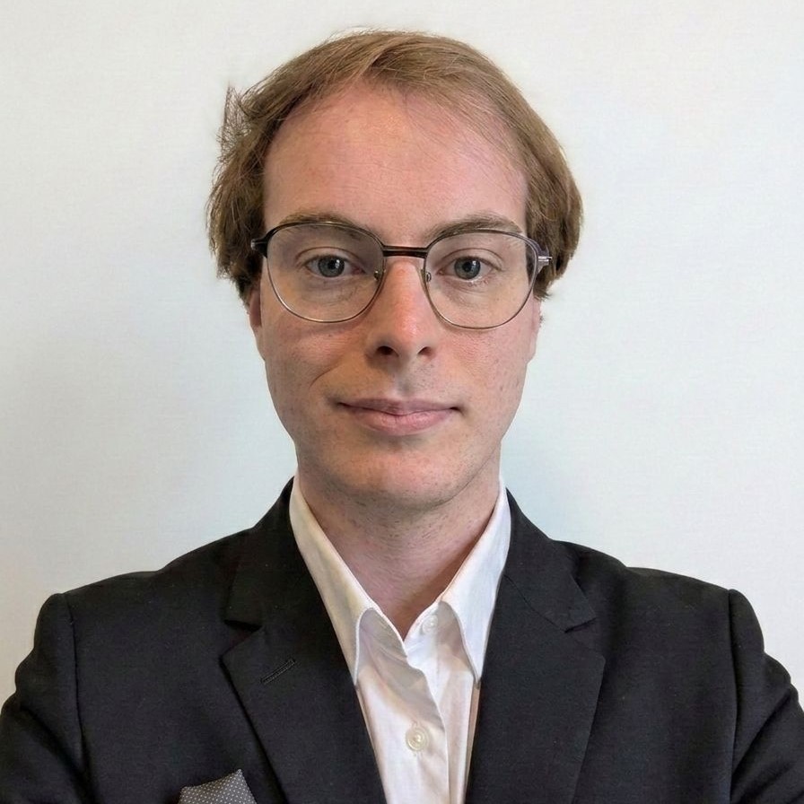 Portrait of Nicolas Cayuela